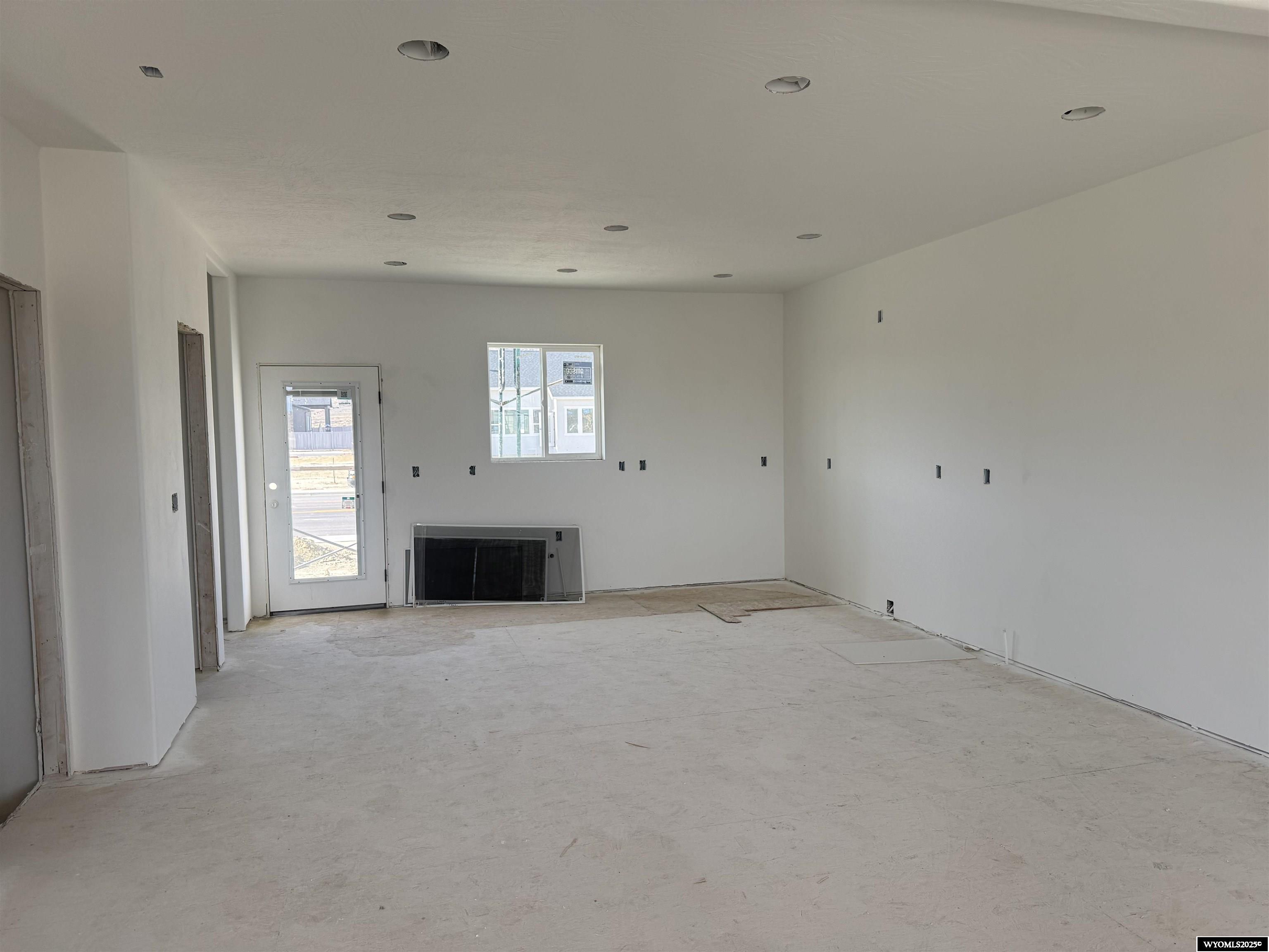 1430 Kaye Way Rock Springs, WY 82901 - Photo 4 of 7