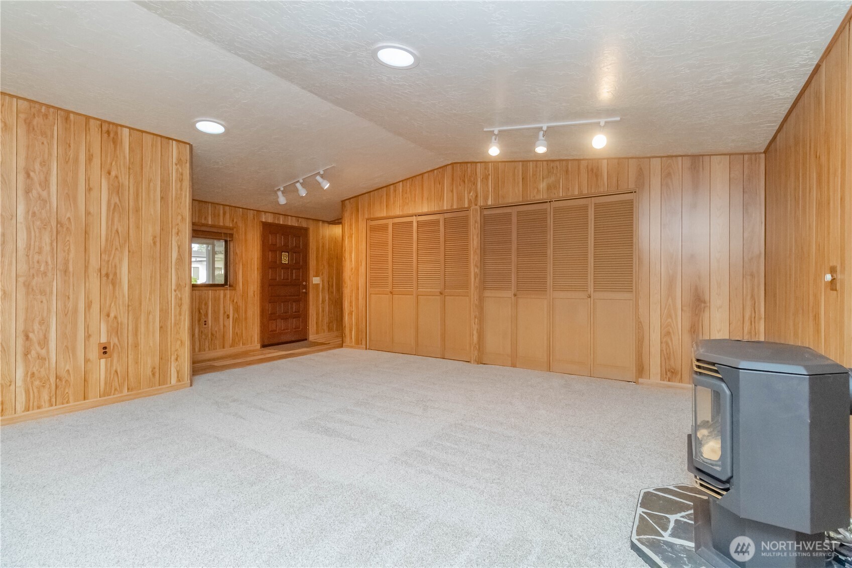 16958 121st Avenue Southeast Renton, WA 98058 - Photo 29 of 34 a view of an empty room