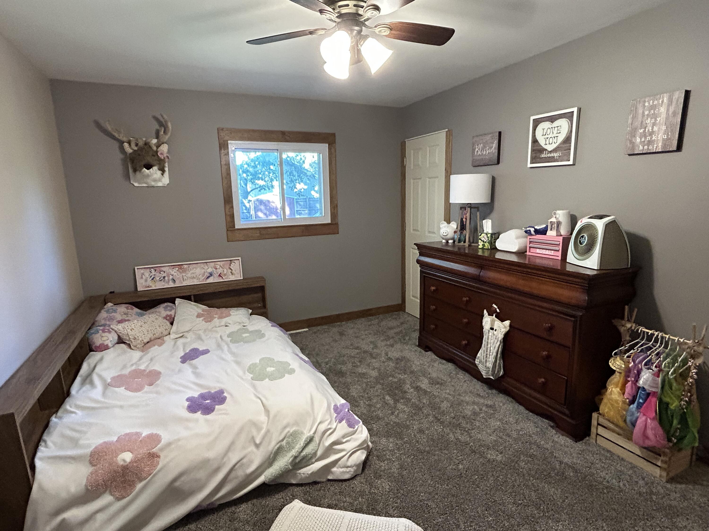 208 Stevenson Street Morocco, IN 47963 - Photo 15 of 25 3000x2250