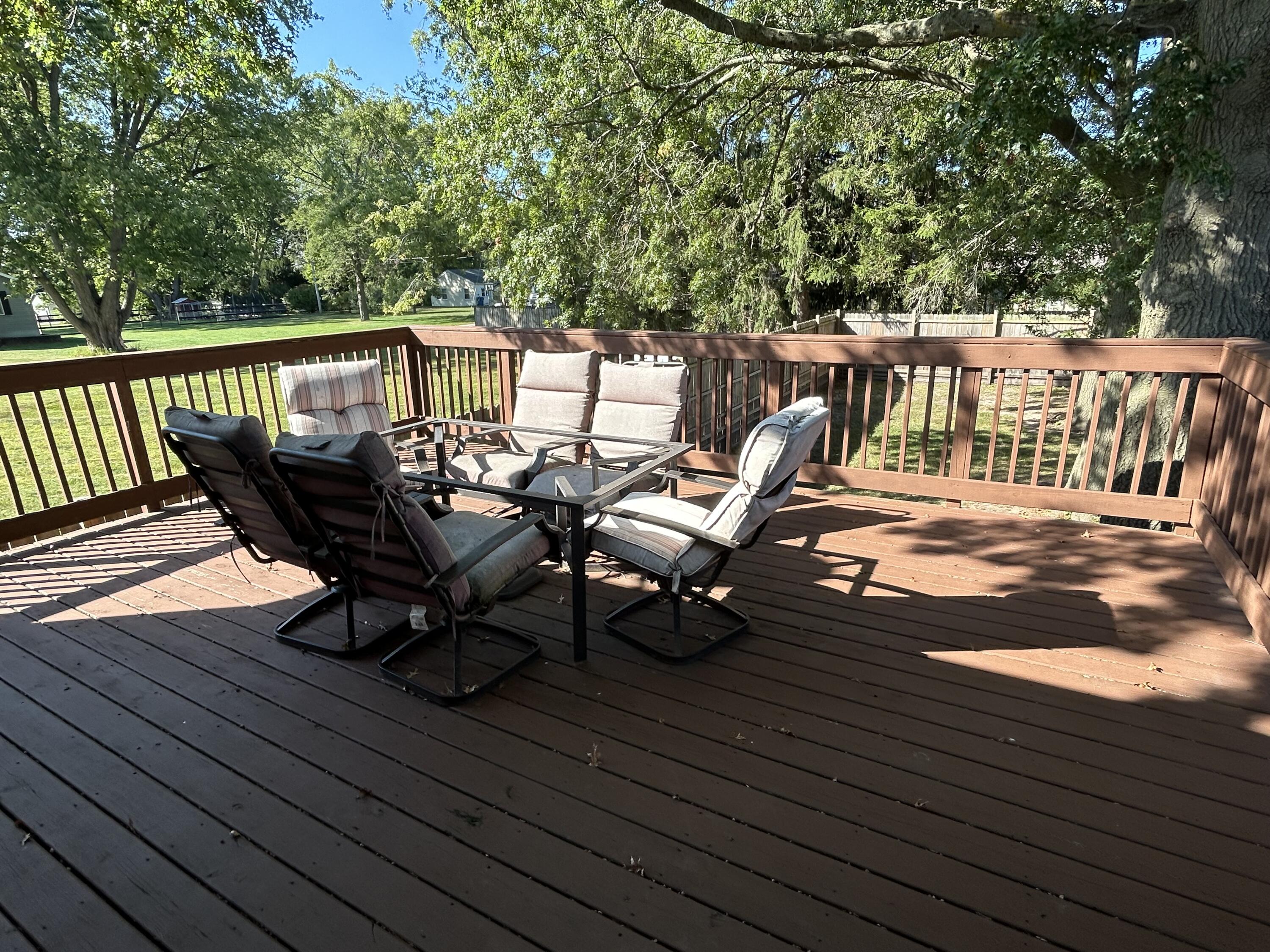 208 Stevenson Street Morocco, IN 47963 - Photo 9 of 25 3000x2250