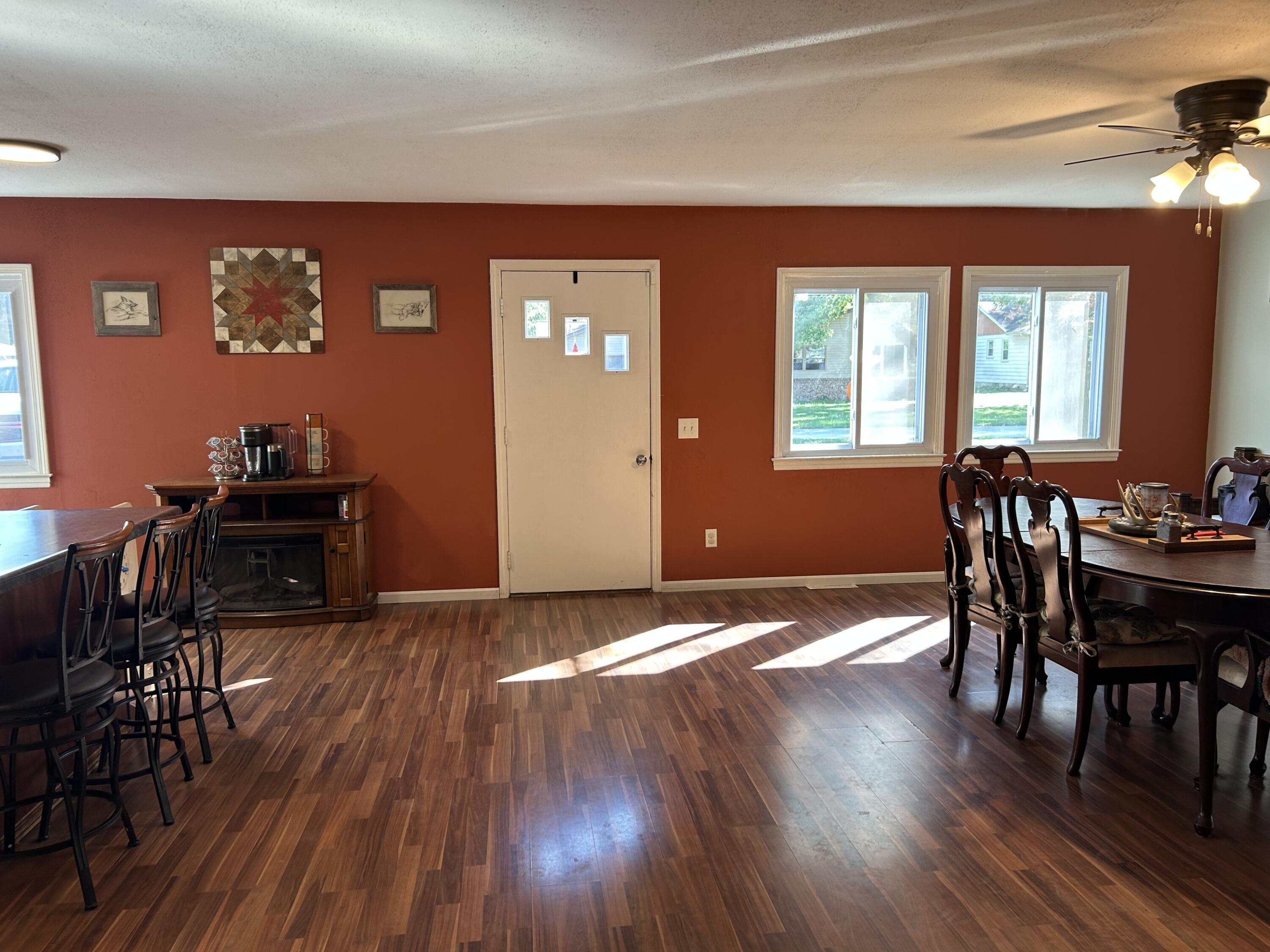 208 Stevenson Street Morocco, IN 47963 - Photo 10 of 25 3000x2250