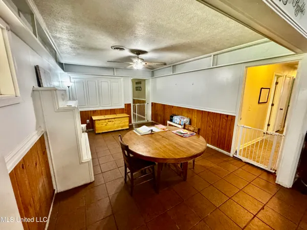 $359,900 | 250 Everett Church Road, Mendenhall, MS 39114