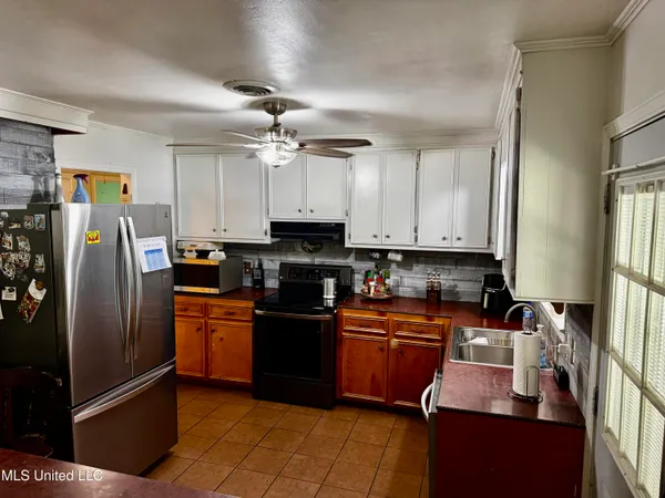 $359,900 | 250 Everett Church Road, Mendenhall, MS 39114