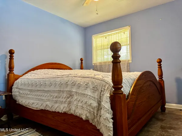 $359,900 | 250 Everett Church Road, Mendenhall, MS 39114