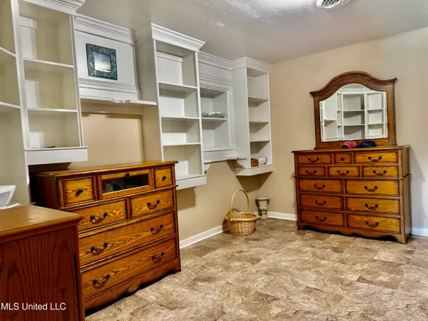 $359,900 | 250 Everett Church Road, Mendenhall, MS 39114