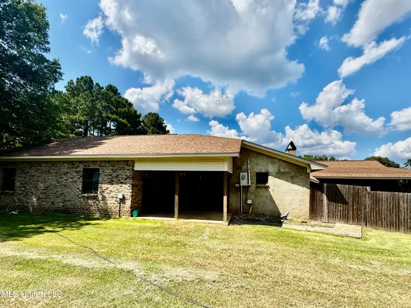 $359,900 | 250 Everett Church Road, Mendenhall, MS 39114