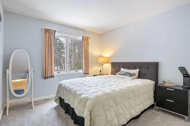 $700,000 | 48 Foreside Common Road, Unit 48, Falmouth, ME 04105