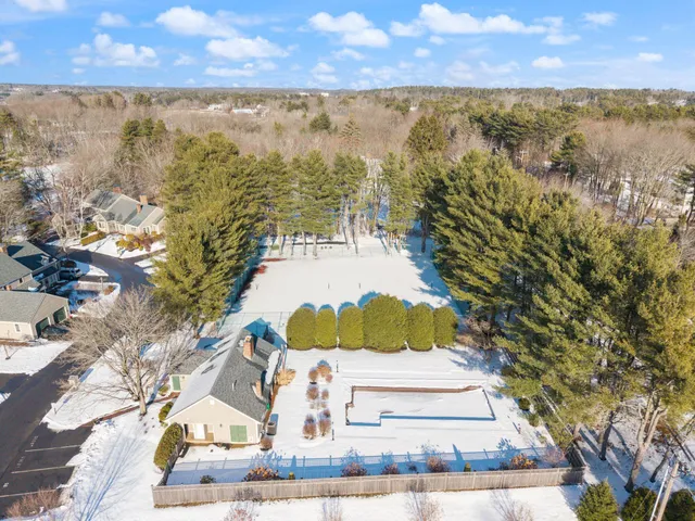 $700,000 | 48 Foreside Common Road, Unit 48, Falmouth, ME 04105