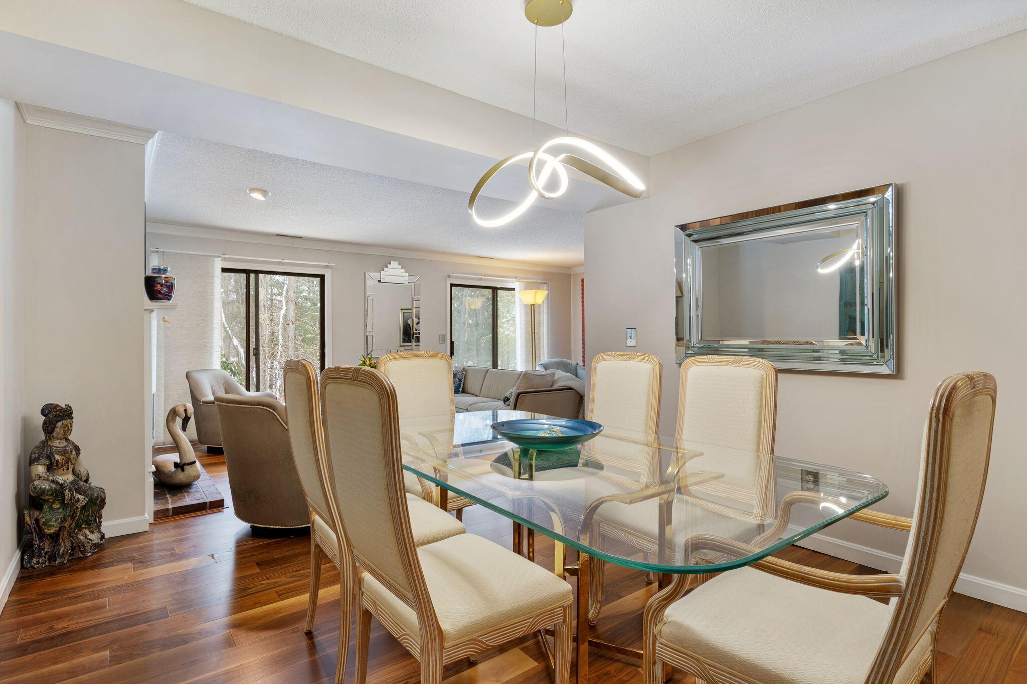 48 Foreside Common Road, Unit 48 Falmouth, ME 04105 - Photo 5 of 31 48_Foreside_Common_Rd_09