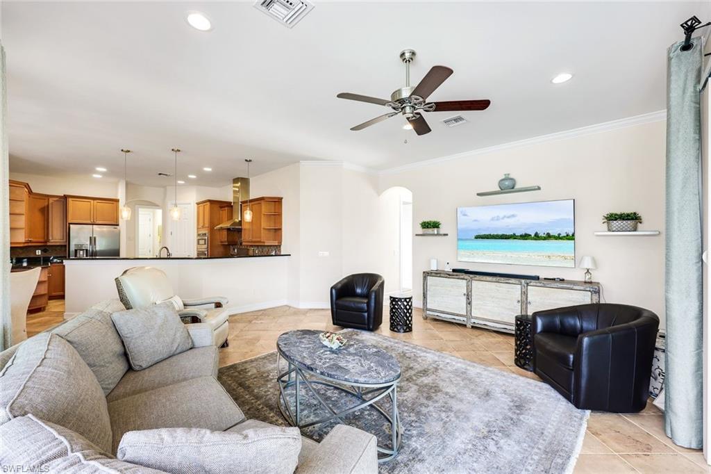 4963 Rustic Oaks Circle Naples, FL 34105 - Photo 14 of 33