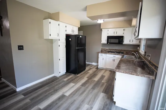 $280,000 | 57616 County Road 13, Elkhart, IN 46516