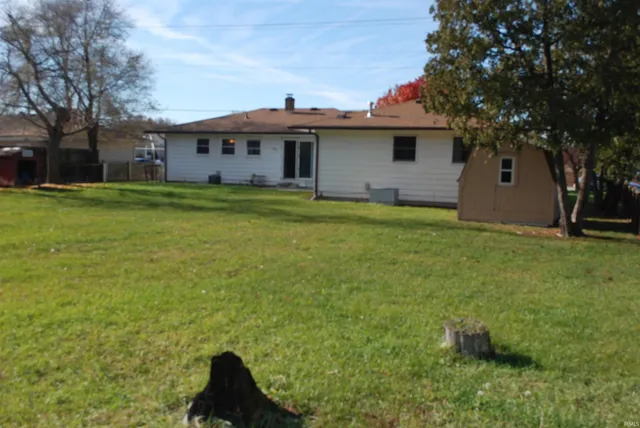 $280,000 | 57616 County Road 13, Elkhart, IN 46516