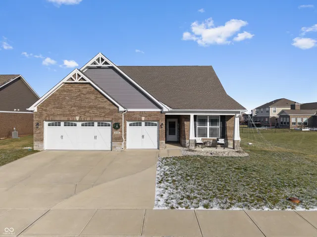 $396,000 | 4726 West Lawrence Way, New Palestine, IN 46163
