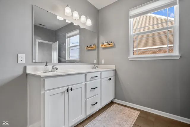 $396,000 | 4726 West Lawrence Way, New Palestine, IN 46163