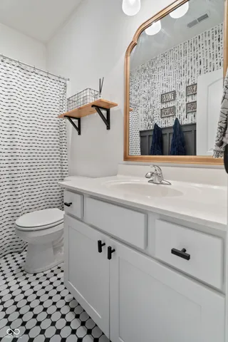 $396,000 | 4726 West Lawrence Way, New Palestine, IN 46163