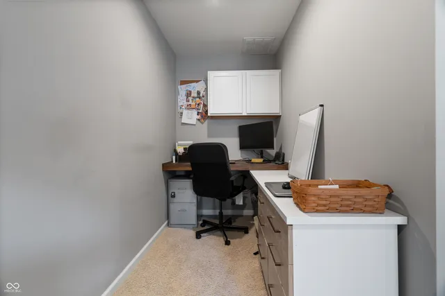 $396,000 | 4726 West Lawrence Way, New Palestine, IN 46163