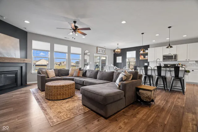 $396,000 | 4726 West Lawrence Way, New Palestine, IN 46163