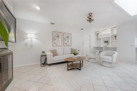 $629,900 | 3341 Foxridge Circle, Tampa, FL 33618