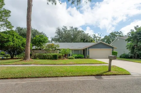 $629,900 | 3341 Foxridge Circle, Tampa, FL 33618