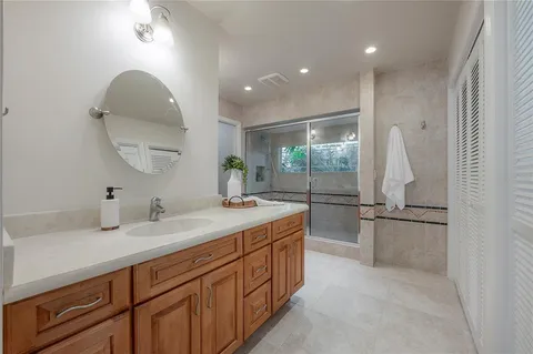 $629,900 | 3341 Foxridge Circle, Tampa, FL 33618