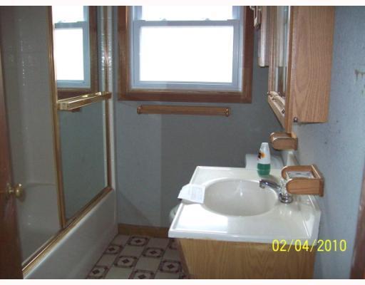 6187 Springfield Jamestown Road Springfield, OH 45502 - Photo 4 of 8