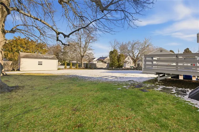 $3,400 | 65 Maple Avenue, Middletown, RI 02842