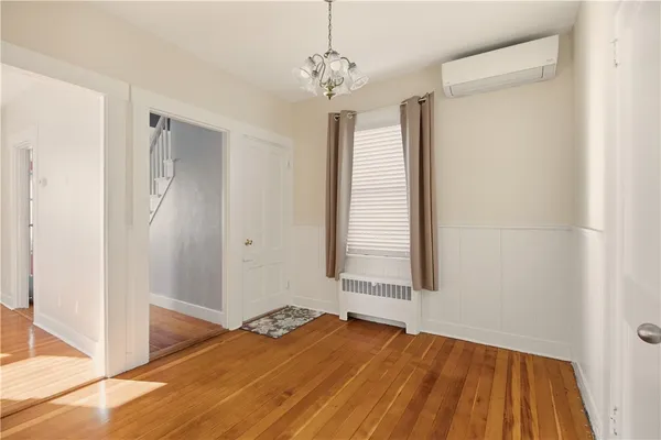 $3,400 | 65 Maple Avenue, Middletown, RI 02842