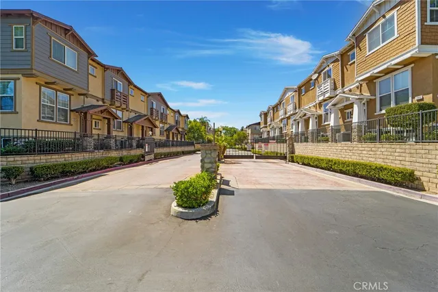 $3,500 | 1511 Ledgestone Lane, Pomona, CA 91767