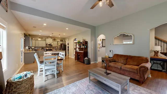 $495,000 | 55 Bransford Lane, Ellerslie, GA 31807