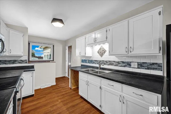 $234,000 | 201 Olga Street, Roanoke, IL 61561