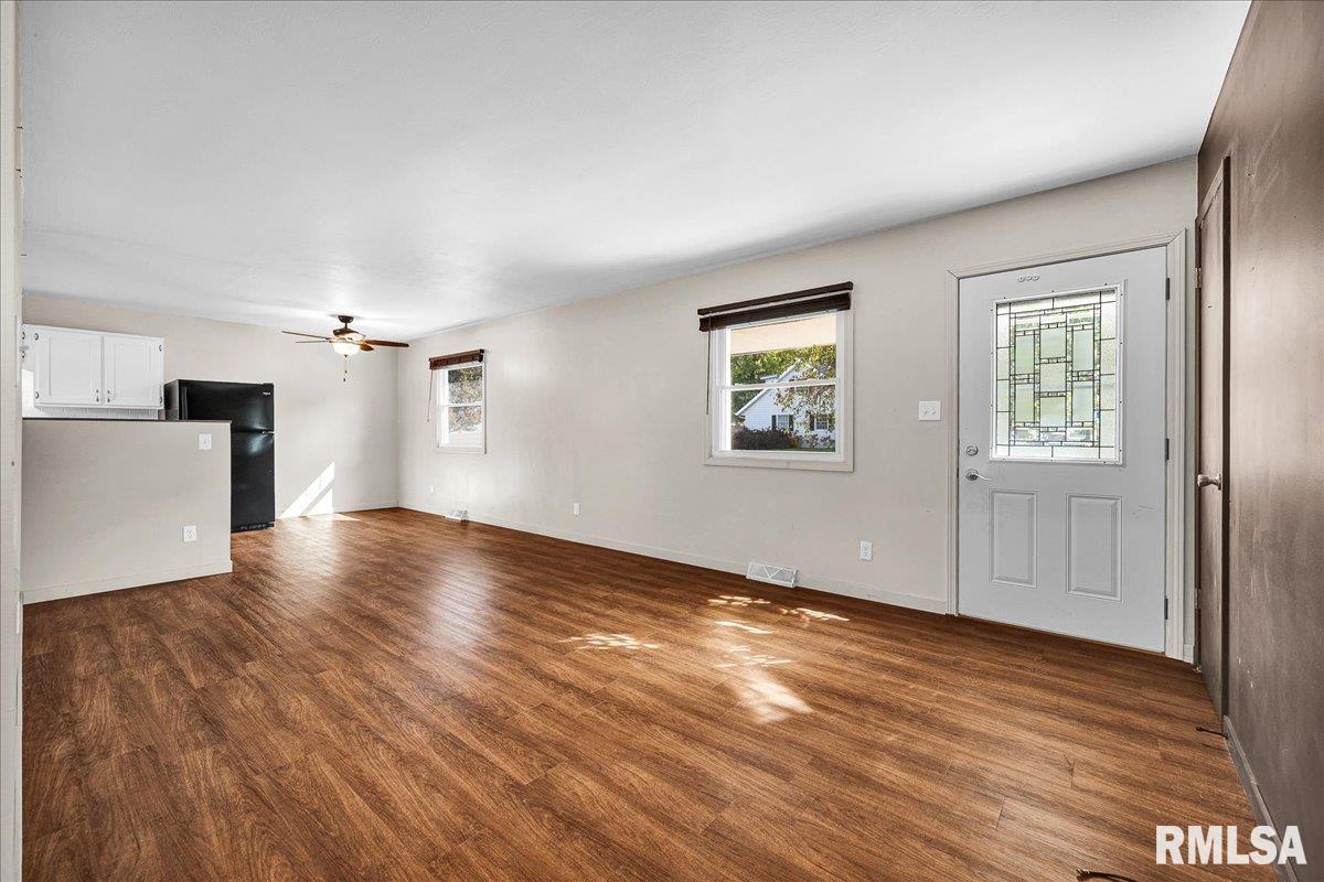 201 Olga Street Roanoke, IL 61561 - Photo 30 of 47