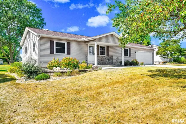 $234,000 | 201 Olga Street, Roanoke, IL 61561