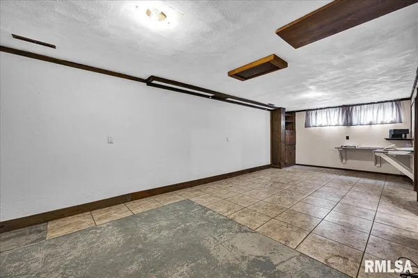 $234,000 | 201 Olga Street, Roanoke, IL 61561