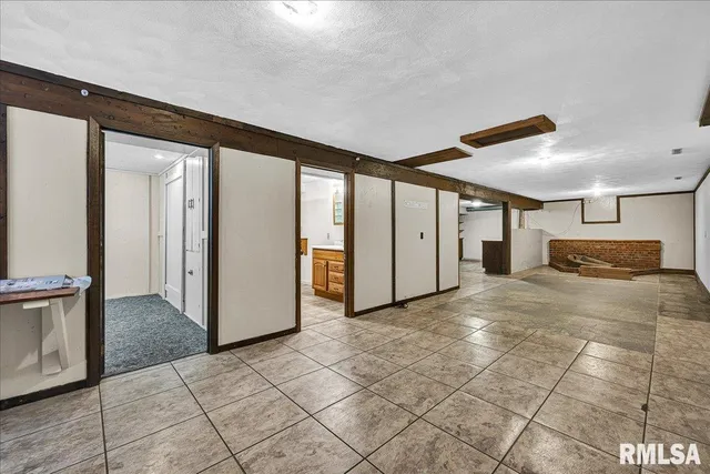 $239,900 | 201 Olga Street, Roanoke, IL 61561