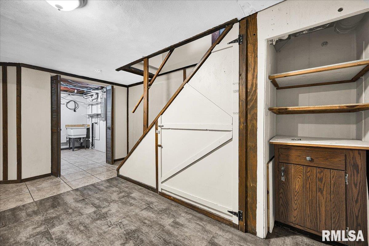 201 Olga Street Roanoke, IL 61561 - Photo 44 of 47