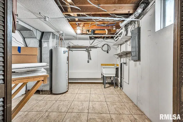 $234,000 | 201 Olga Street, Roanoke, IL 61561