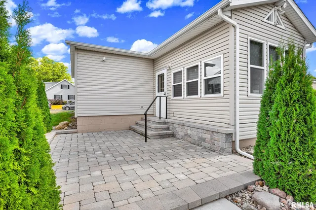 $239,900 | 201 Olga Street, Roanoke, IL 61561