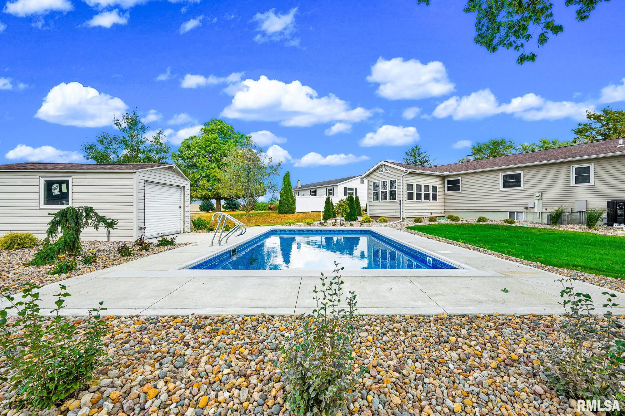 201 Olga Street Roanoke, IL 61561 - Photo 9 of 47