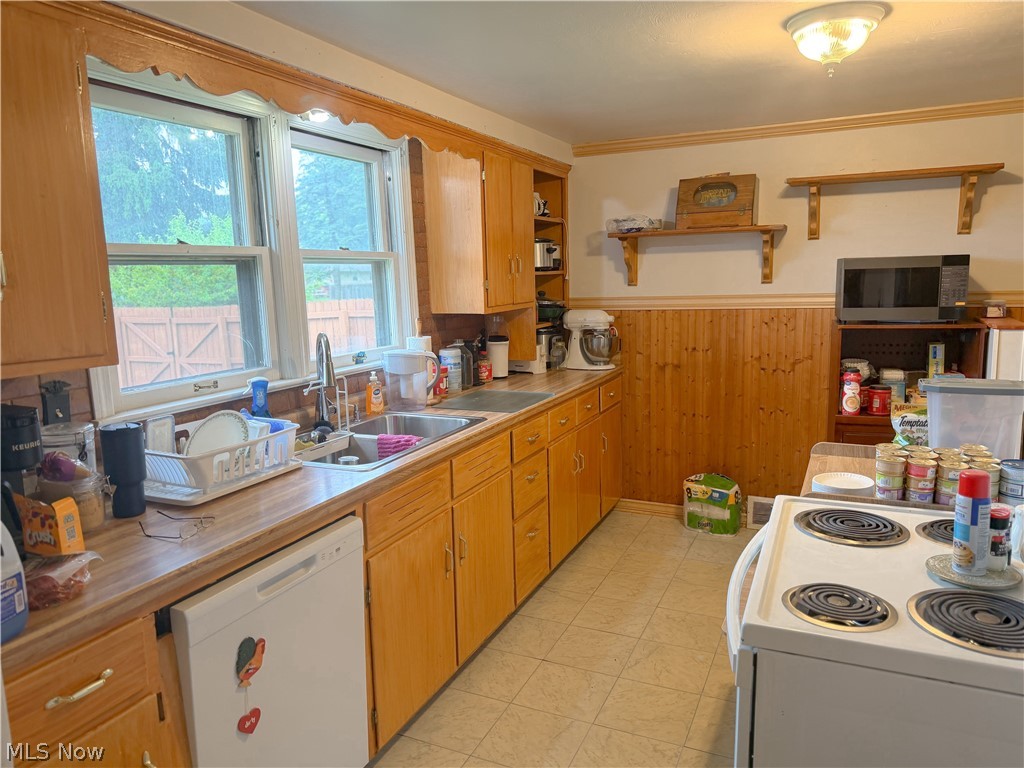 4715 New Road Youngstown, OH 44515 - Photo 11 of 27