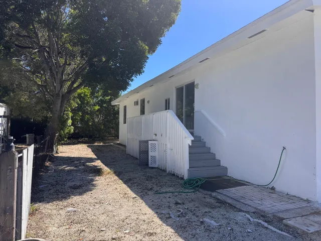 $389,000 | 969 Plantation Road, Key Largo, FL 33037