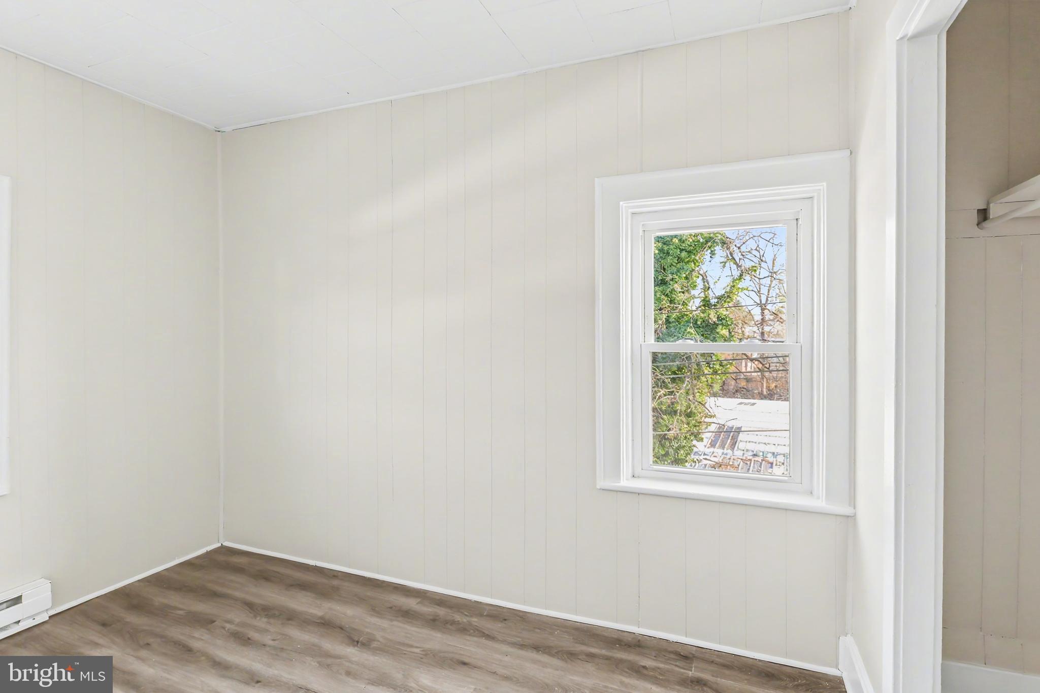 626 State Street, Unit 4 Lemoyne, PA 17043 - Photo 4 of 8 an empty room with a window