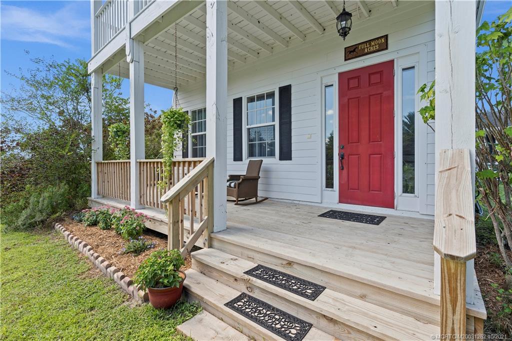 11200 Southwest Fox Brown Road Indiantown, FL 34956 - Photo 8 of 55 Front porch