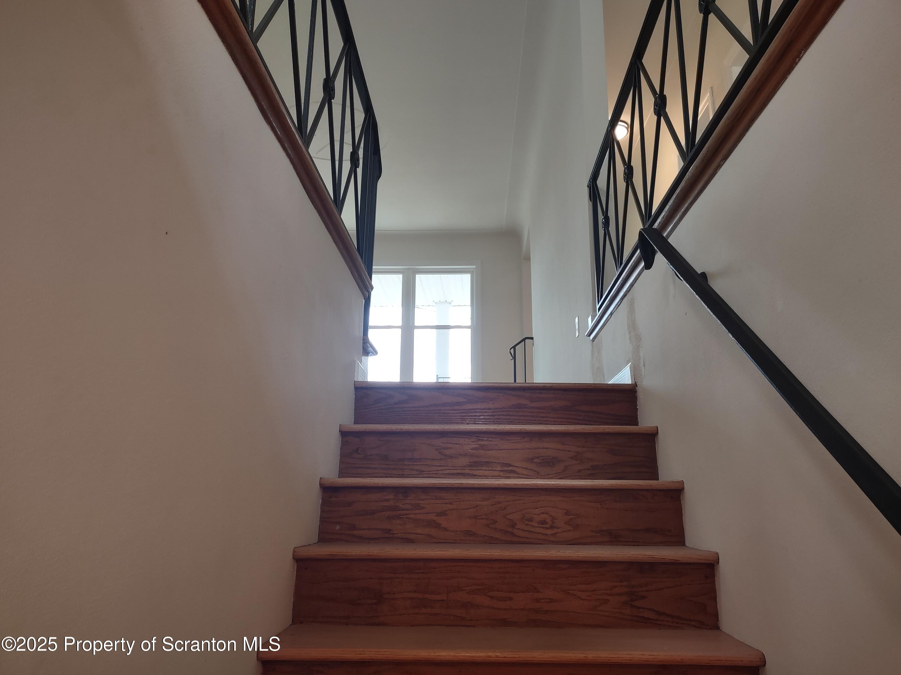 1104 Filbert Street Archbald, PA 18403 - Photo 7 of 39 a view of entryway