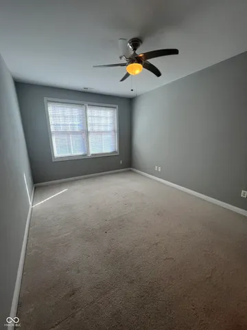 $2,095 | 521 North Park Avenue, Indianapolis, IN 46202