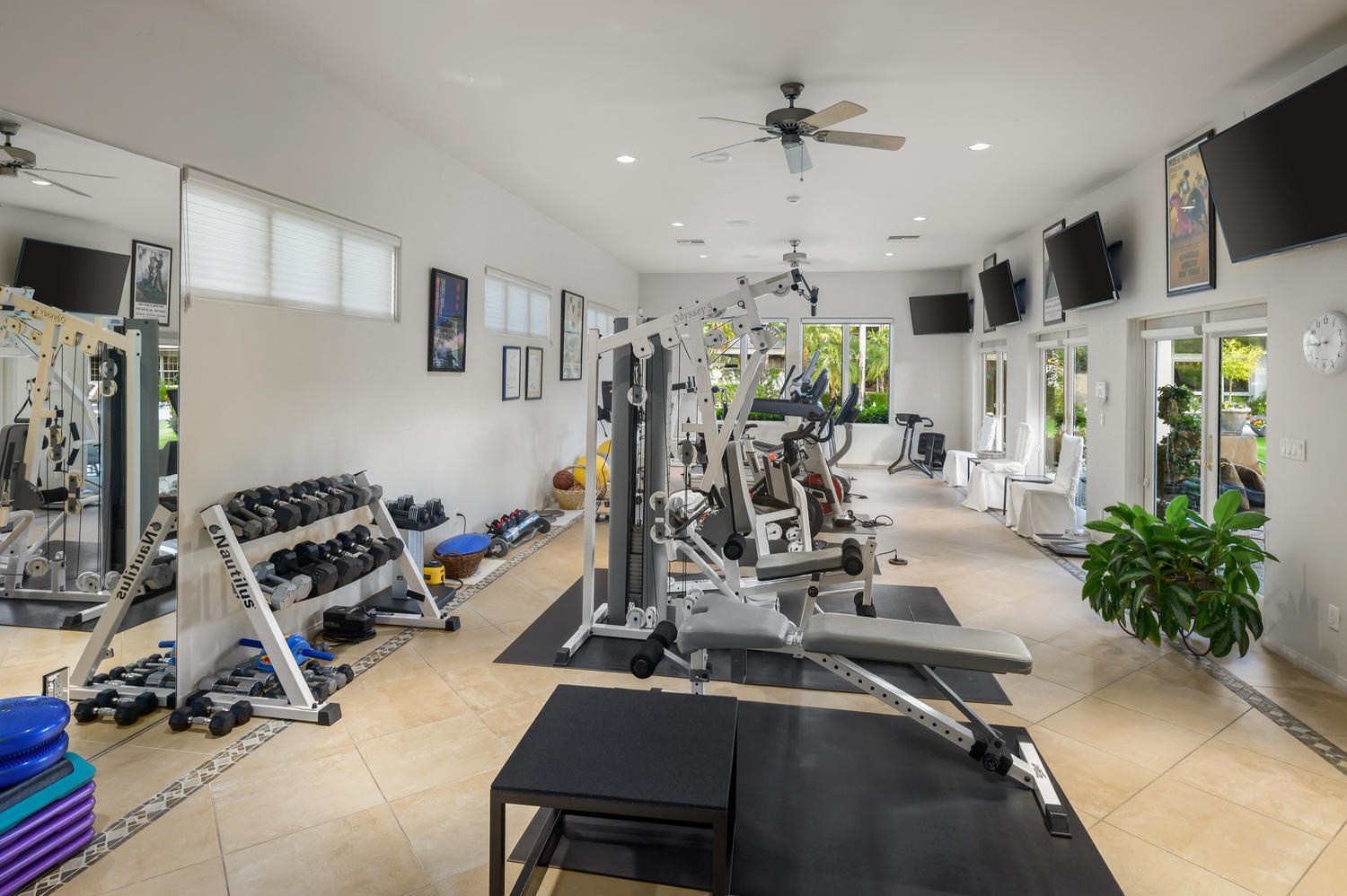 72420 Silver Spur Lane Rancho Mirage, CA 92270 - Photo 30 of 130 72420 Silver Spur Ln Rancho-large-060-05