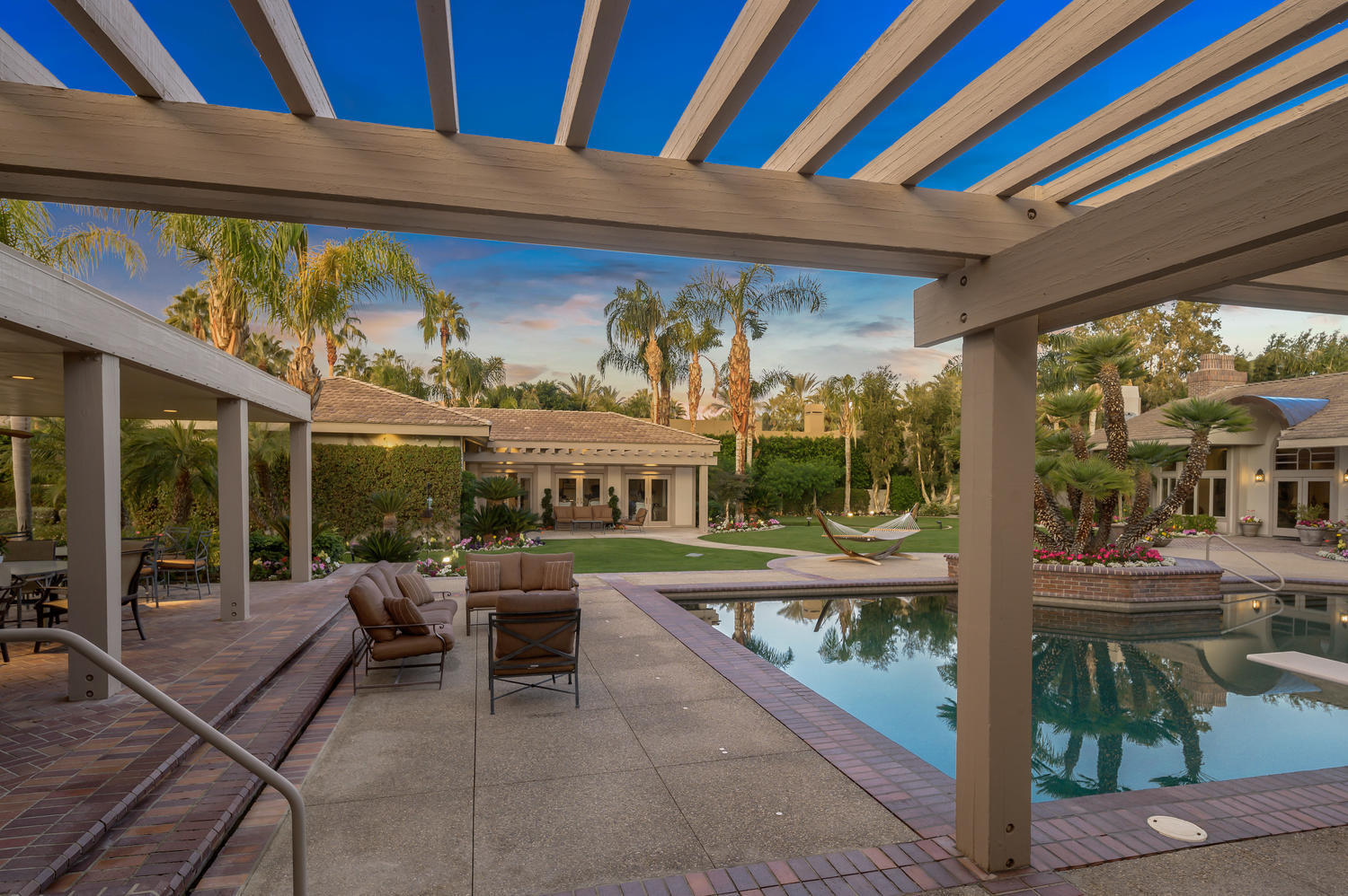 72420 Silver Spur Lane Rancho Mirage, CA 92270 - Photo 50 of 130 72420 Silver Spur Ln Rancho-large-020-02
