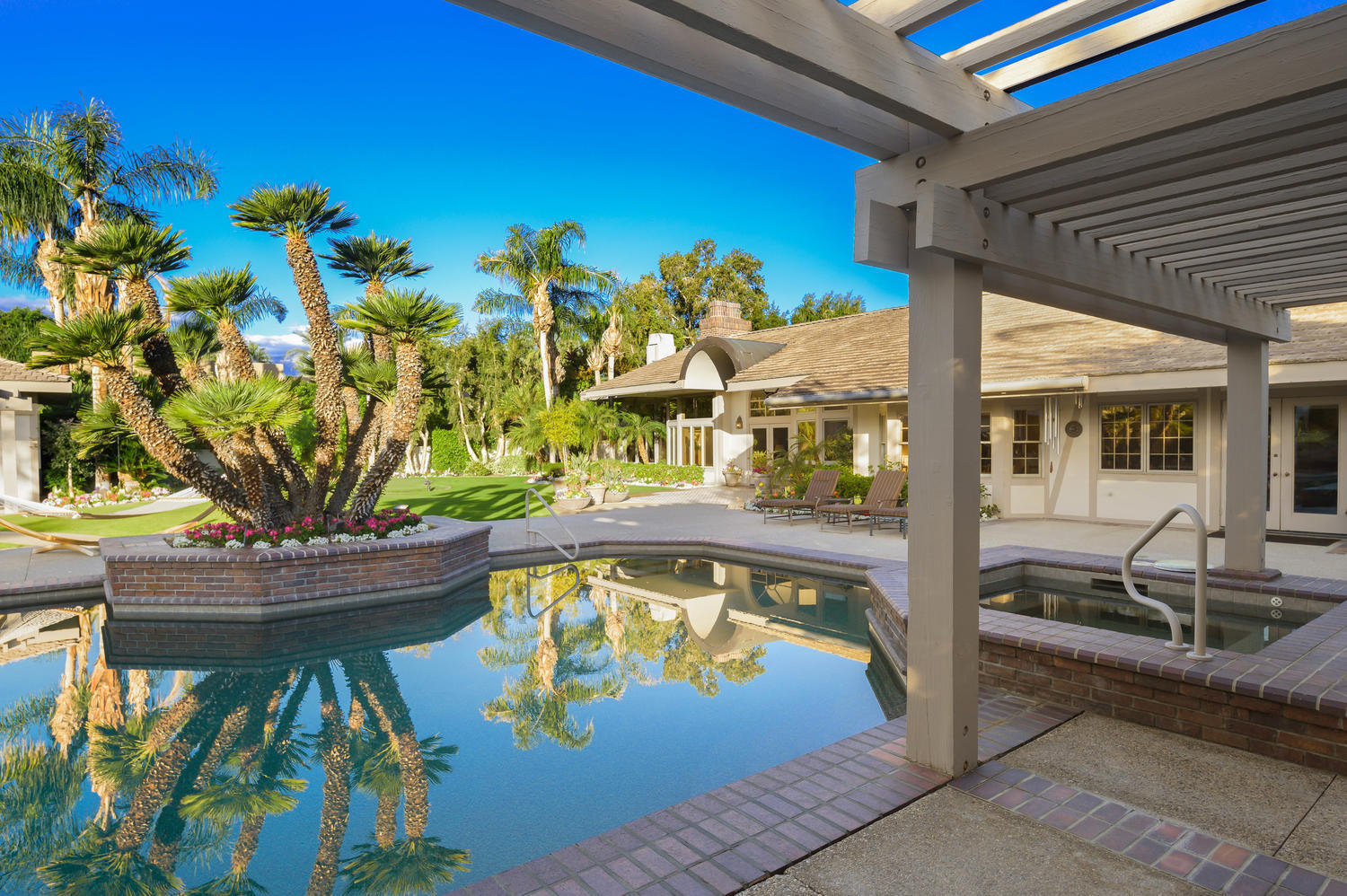 72420 Silver Spur Lane Rancho Mirage, CA 92270 - Photo 68 of 130 72420 Silver Spur Ln Rancho-large-070-06