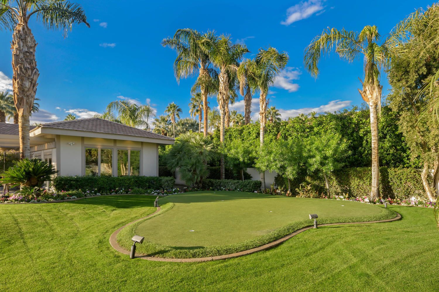 72420 Silver Spur Lane Rancho Mirage, CA 92270 - Photo 73 of 130 72420 Silver Spur Ln Rancho-large-079-08