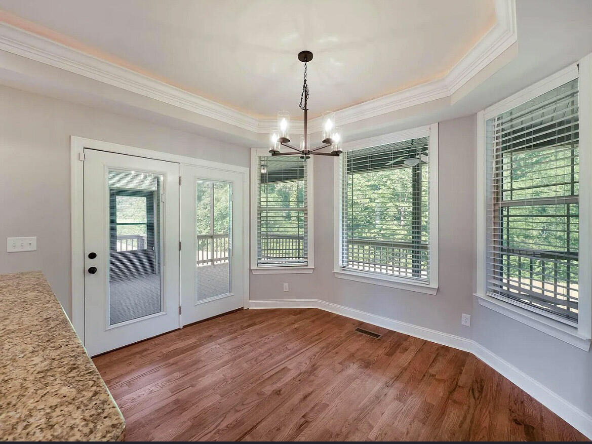 8028 Burgundy Circle, Unit 82 Chattanooga, TN 37421 - Photo 14 of 40 14-IMG_5361