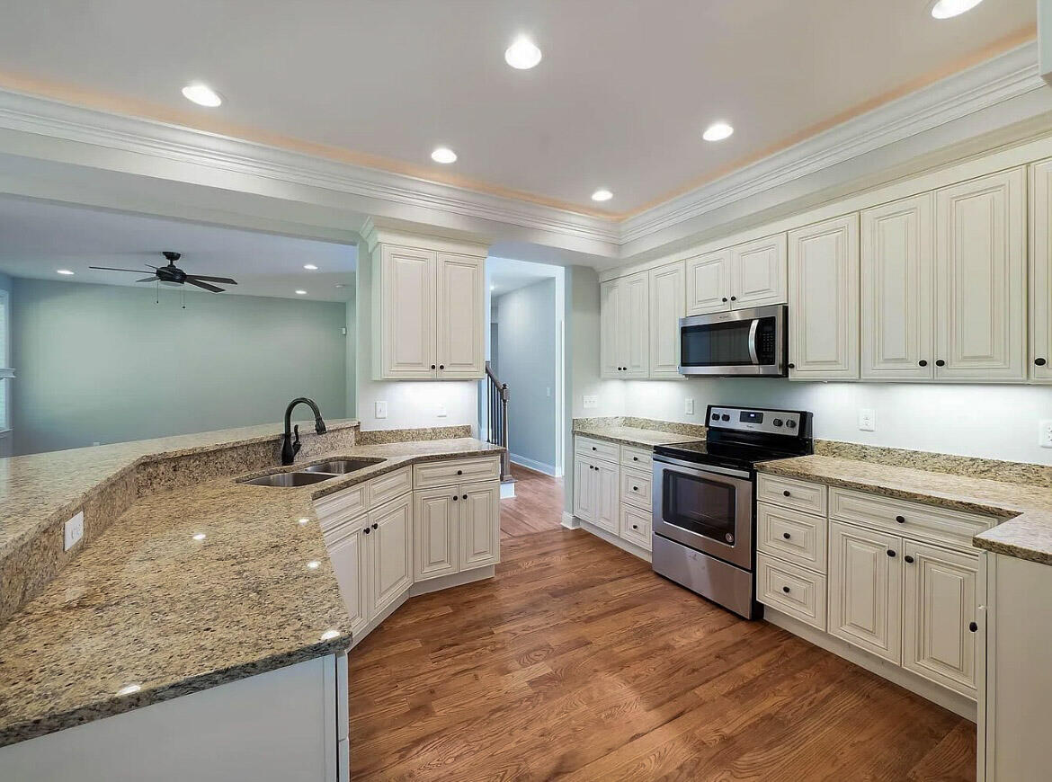 8028 Burgundy Circle, Unit 82 Chattanooga, TN 37421 - Photo 16 of 40 19-IMG_5366